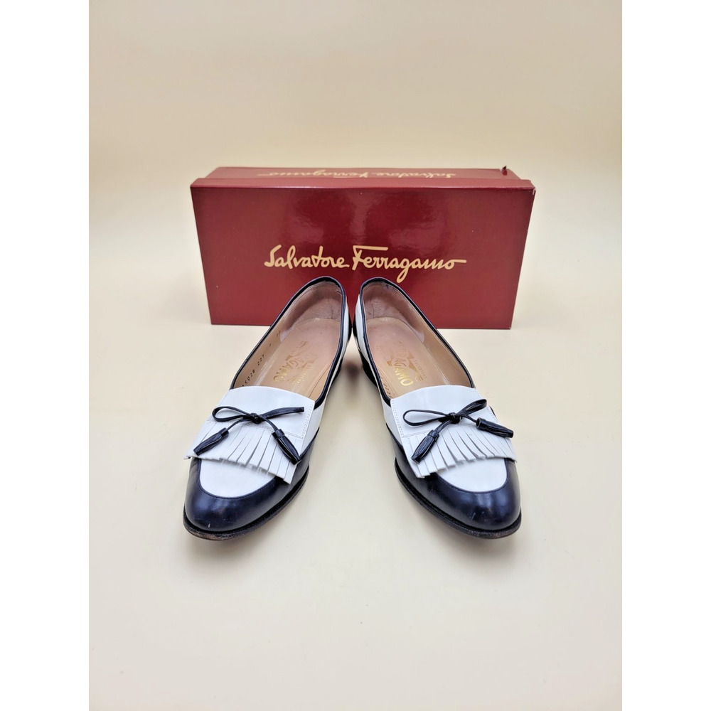 Vintage Salvatore Ferragamo 7 2A Black Leather Kiltie Tassel Loafer Flat Italy - Picture 2 of 12